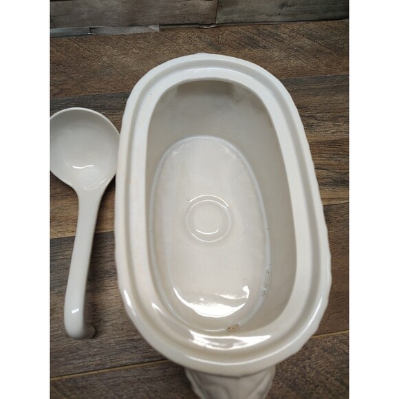 Vintage White Ceramic Hen on a Nest Soup Tureen, Farmhouse Kitchen, Cottagecore - Picture 10 of 16